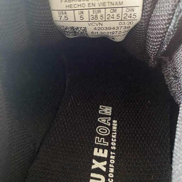 Women's UA Charged Assert 10 Running Shoes - Picture 4 of 4